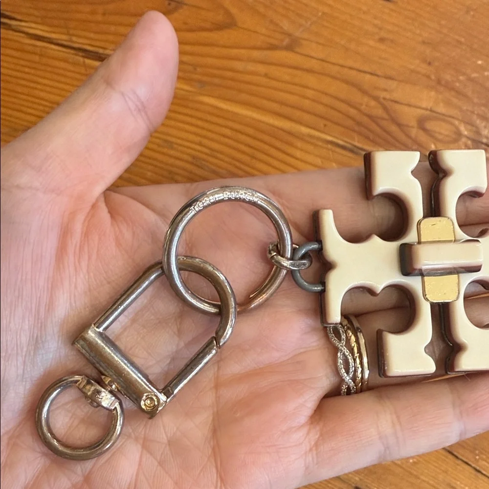 Tory Burch Kira Lock Key Fob White and Gold Keychain